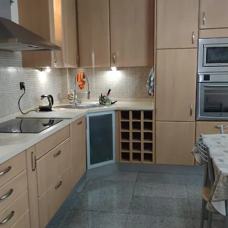 Гостевой дом Surf Haven Palmas Лас-Пальмас-де-Гран-Канария